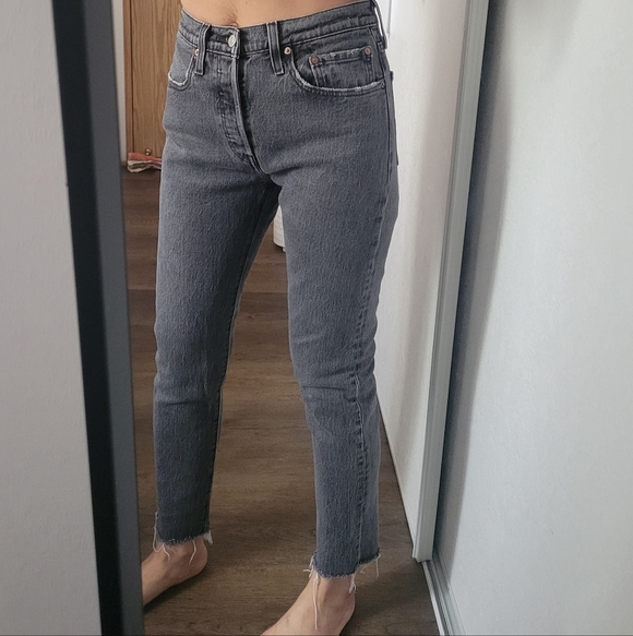 Levi's 501 Skinny Filiforme - Picture 11 of 15